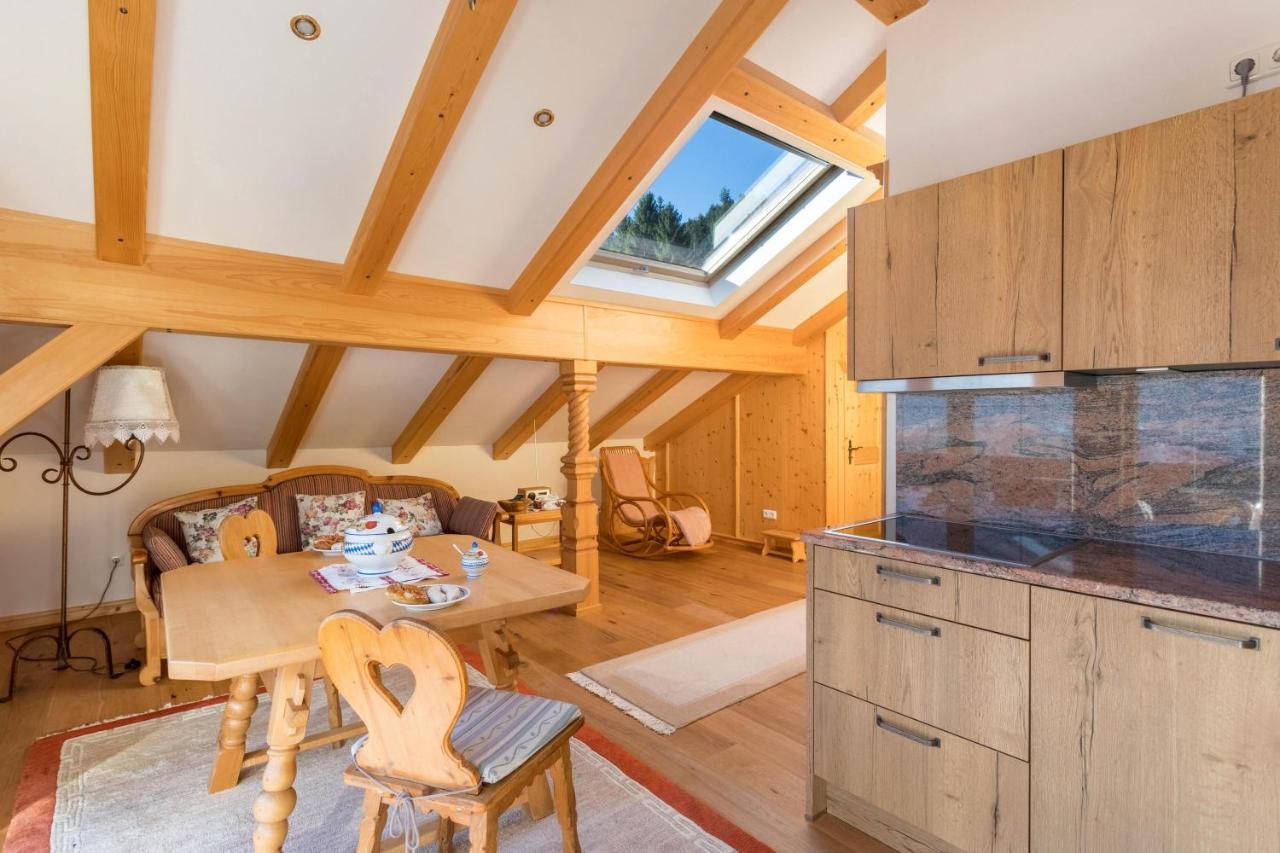 Ferienwohnung Bergkristall Миттенвальд Экстерьер фото